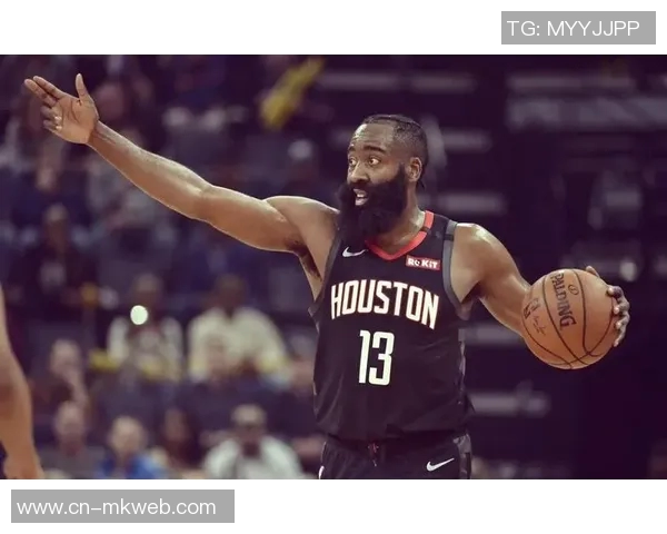 火箭队与雷霆队第五场激战回顾精彩瞬间与关键时刻分析 火箭队与雷霆队第五场激战回顾精彩瞬间与关键时刻分析